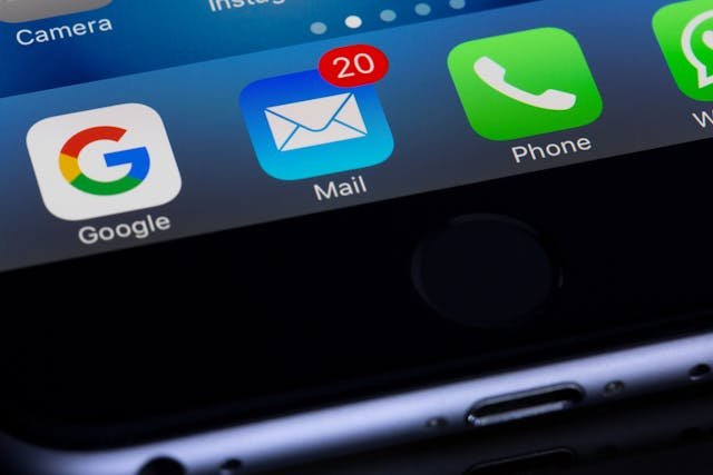 Icon of Mail app on iPhone, showing emails received for email marketing.