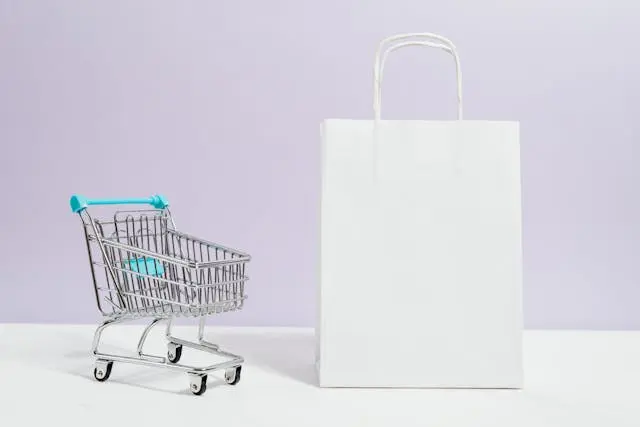 stock shopping cart and shopping bag, displaying online ecommerce